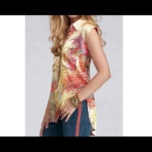 CAbi #385 Feather Print Silk Top
